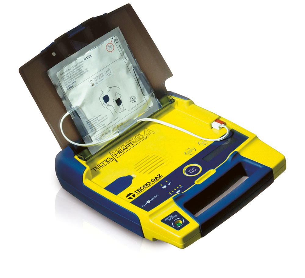 La Bcc di Roma dona defibrillatore all'“Atlantide scuola sommozzatori