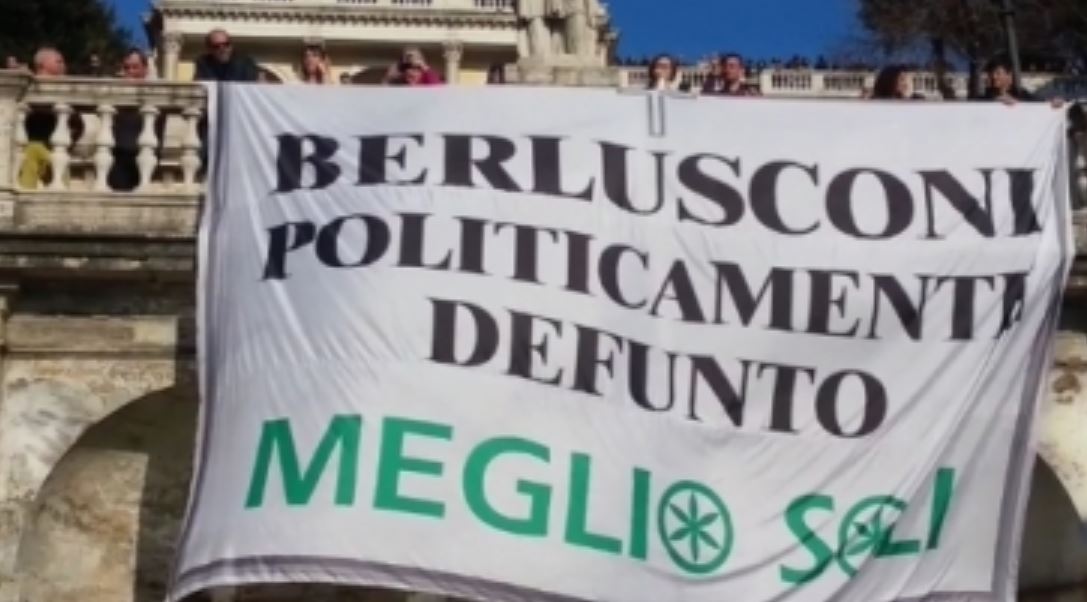 Salvini a piazza del Popolo: Governo telecomandato da Bruxelles