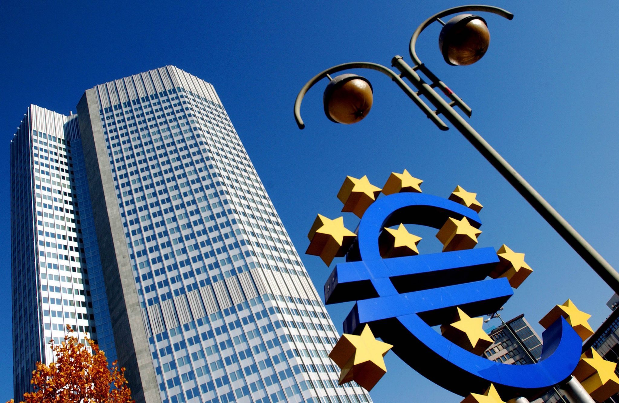 Bce, segnali positivi di ripresa
