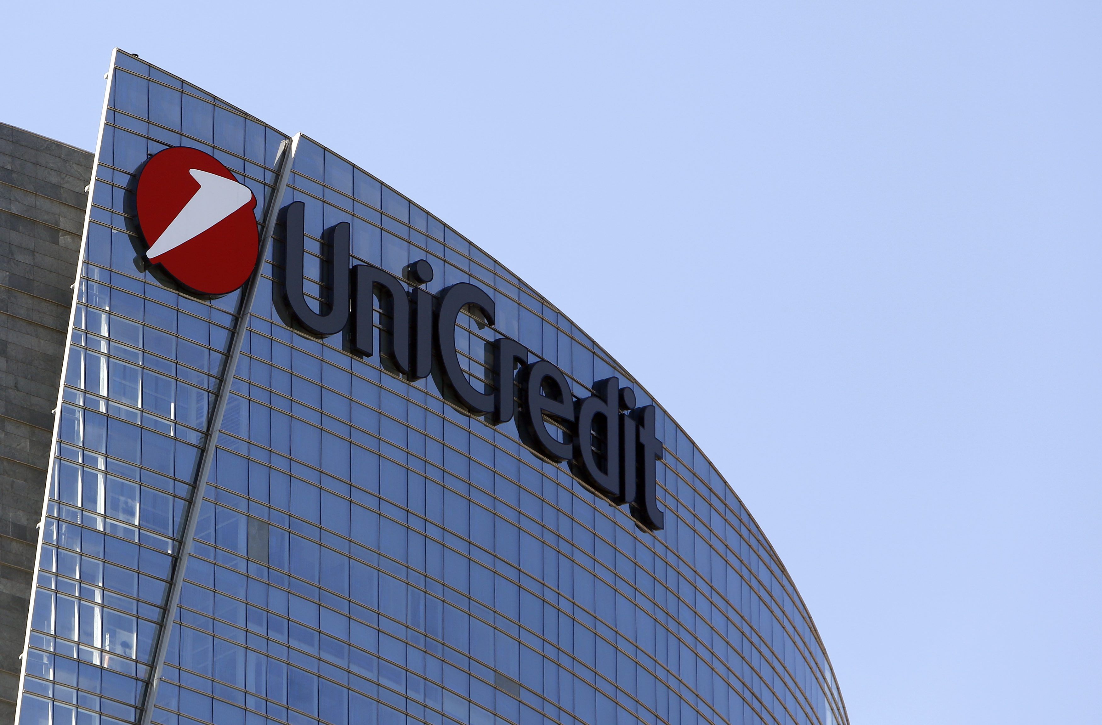Piano Unicredit 1 mld all’Abruzzo