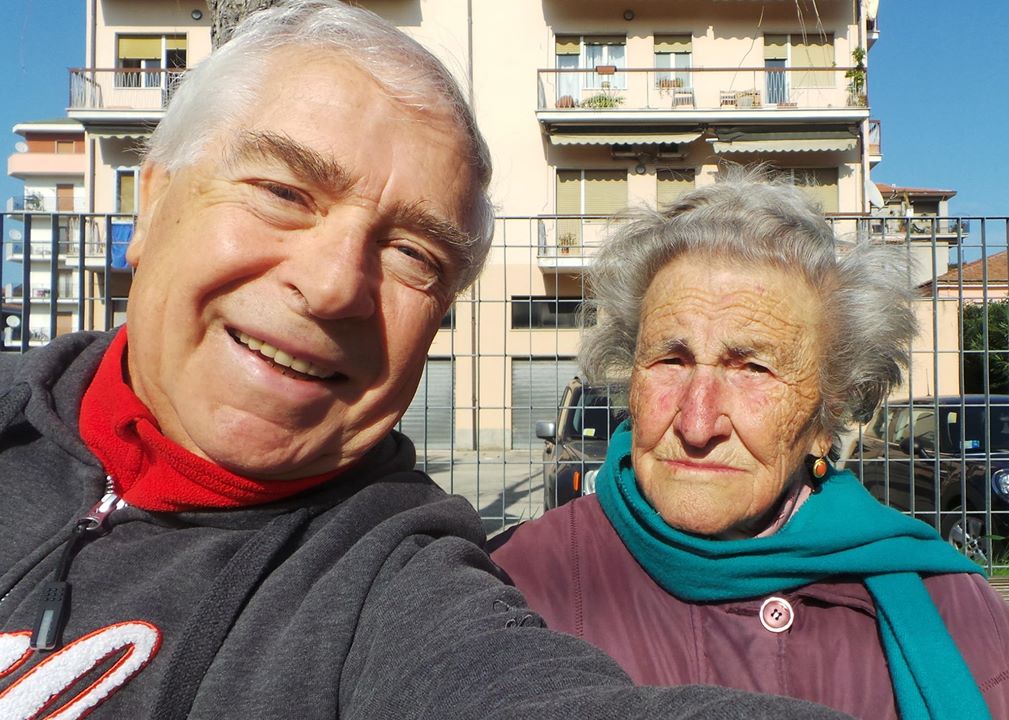 Peperoncino, un bicchiere di vino e solo cibi fatti in casa. La ricetta dell’abruzzese nonna Cesira per vivere felici a 95 anni