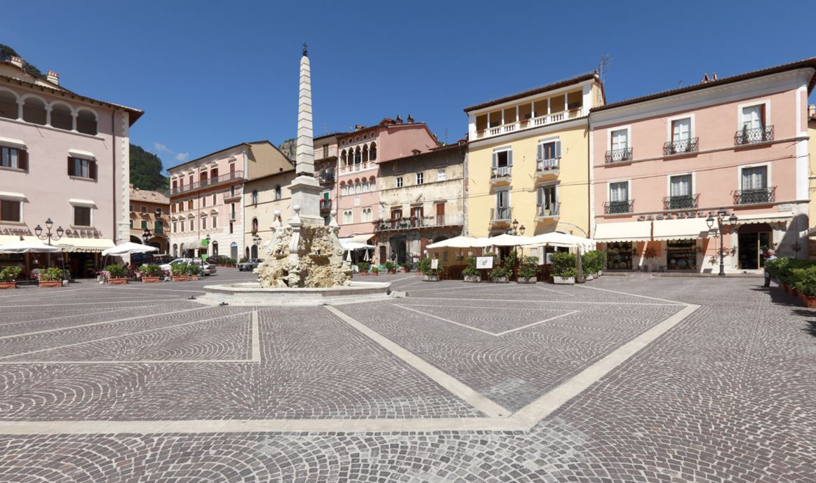 Aggressione omofoba a Tagliacozzo: sindaco, non ci sono parole