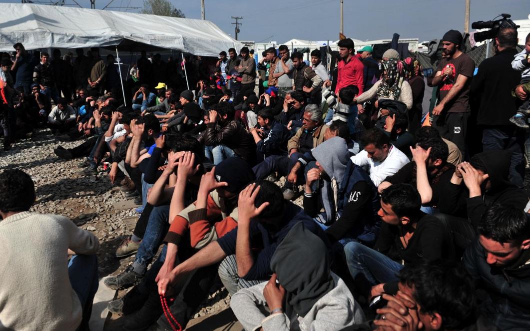 Migrantes: la visita del Papa a Lesbo, un gesto ecumenico e un segno profetico di misericordia
