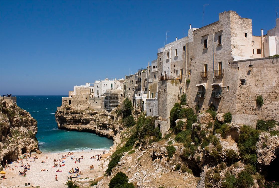 Eventi, Polignano a Mare: dal 6 luglio la XV edizione del Festival “Il Libro possibile”