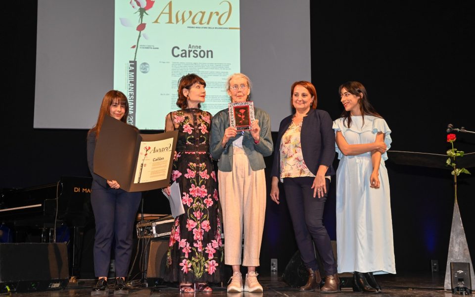 Anne Carson vince il Nobel per la Letteratura 2026 per le sue forme sperimentali